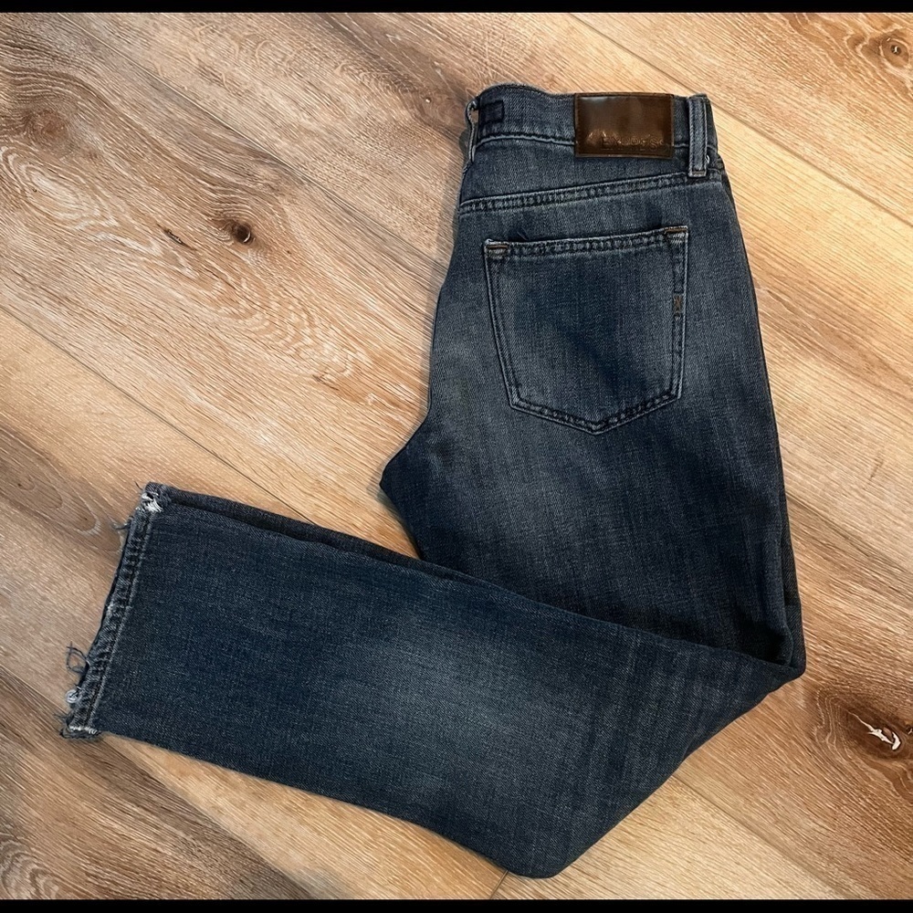 EXPRESS CLASSIC STRAIGHT JEANS - Picture 4 of 12